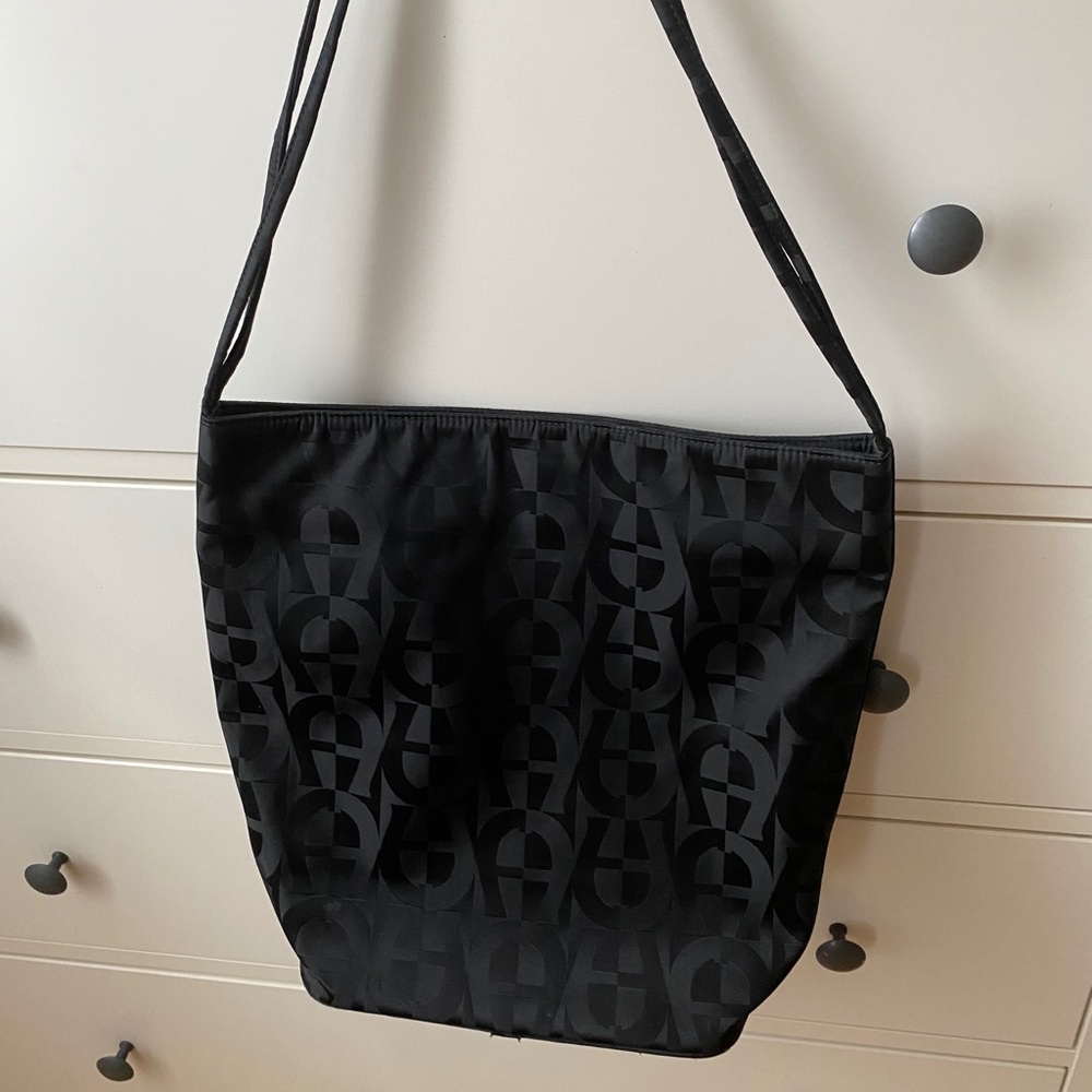 Authentic vintage Aigner Italy tote bag